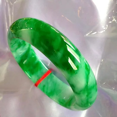 Zheru jewelry natural Burmese jade 54-64mm green bracelet, elegant princess jewelry, best gift for mother and girlfriend
Zheru jewelry natural Burmese jade 54-64mm green bracelet, elegant princess jewelry, best gift for mother and girlfriend