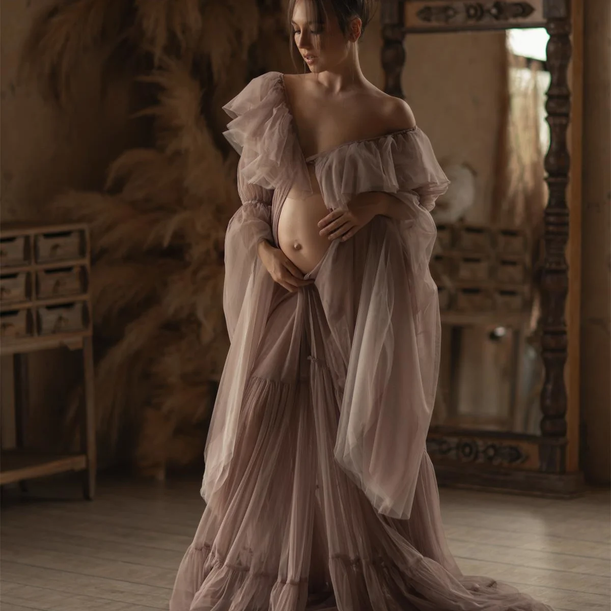 Deep V Neck Prom Dresses for Pregnant Women Tiered Ruffles Pleat Evening Dress Tulle Maternity Gowns for Photo Shoot
Deep V Neck Prom Dresses for Pregnant Women Tiered Ruffles Pleat Evening Dress Tulle Maternity Gowns for Photo Shoot