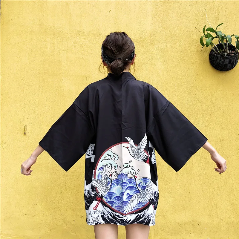 Yukata Female Kimono Cardigan Shirt Harajuku Kawaii Style Kimonos Woman 2020 Blouse Obi Haori Japanese Streetwear Cosplay
Yukata Female Kimono Cardigan Shirt Harajuku Kawaii Style Kimonos Woman 2020 Blouse Obi Haori Japanese Streetwear Cosplay