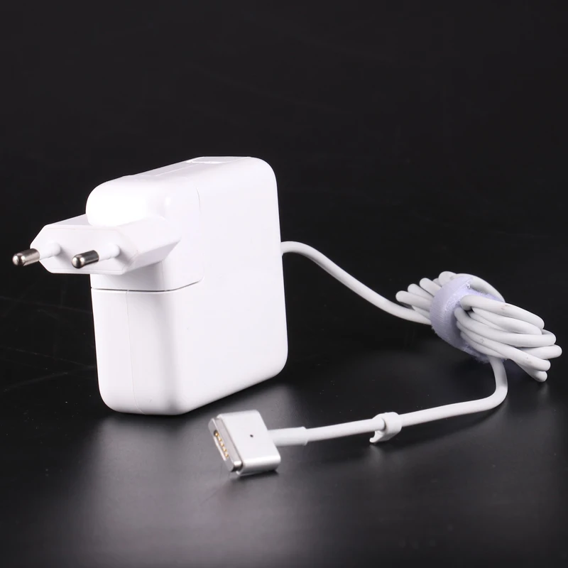 45W 14V 3.33a T-Tip Connector AC Power Adapter Replacement for Apple New MacBook laptop charger A1466 / A1465 / A1436 / A1435
45W 14V 3.33a T-Tip Connector AC Power Adapter Replacement for Apple New MacBook laptop charger A1466 / A1465 / A1436 / A1435