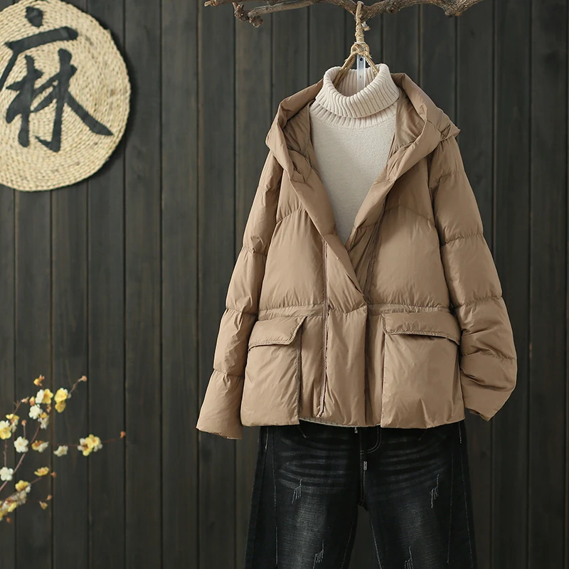 90% White Duck Down Jacket 2022 Winter Loose Warm Female Hooded Windproof Short Parkas khaki Soild Color Outwear New Style
90% White Duck Down Jacket 2022 Winter Loose Warm Female Hooded Windproof Short Parkas khaki Soild Color Outwear New Style