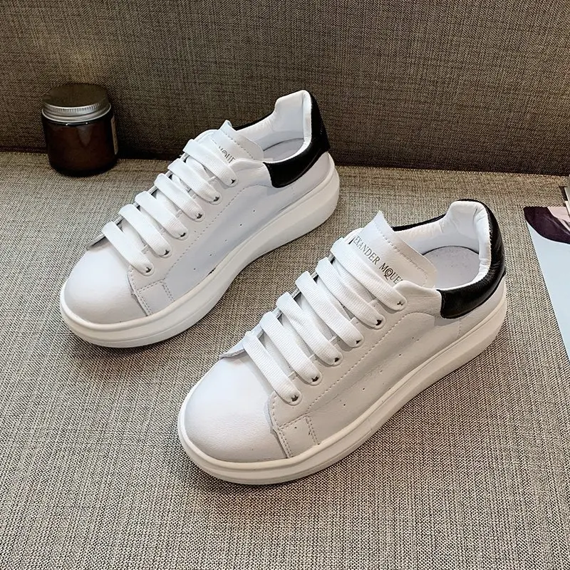 Plus Size 44 Designer Alexander Shoes High Platform Lace Up Casual Sneakers Luxury Designer White Shoes for Men and Women LU63
Plus Size 44 Designer Alexander Shoes High Platform Lace Up Casual Sneakers Luxury Designer White Shoes for Men and Women LU63