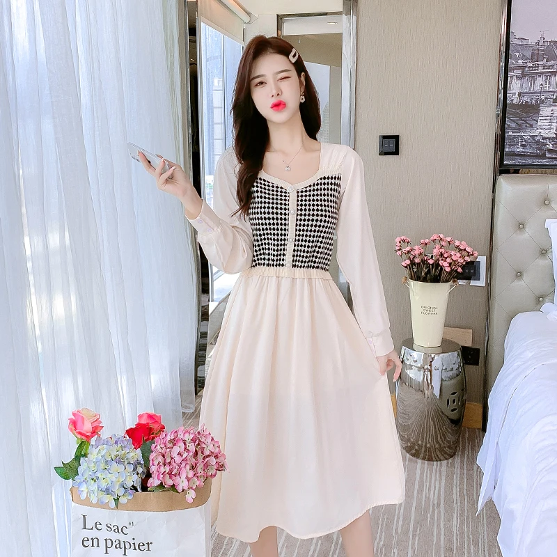 COIGARSAM Women One Piece Korea Dress 2021 New Fashion Cute Knitting Patchwork Square Collar Apricot Dresses Traf Robe Vestidos
COIGARSAM Women One Piece Korea Dress 2021 New Fashion Cute Knitting Patchwork Square Collar Apricot Dresses Traf Robe Vestidos
