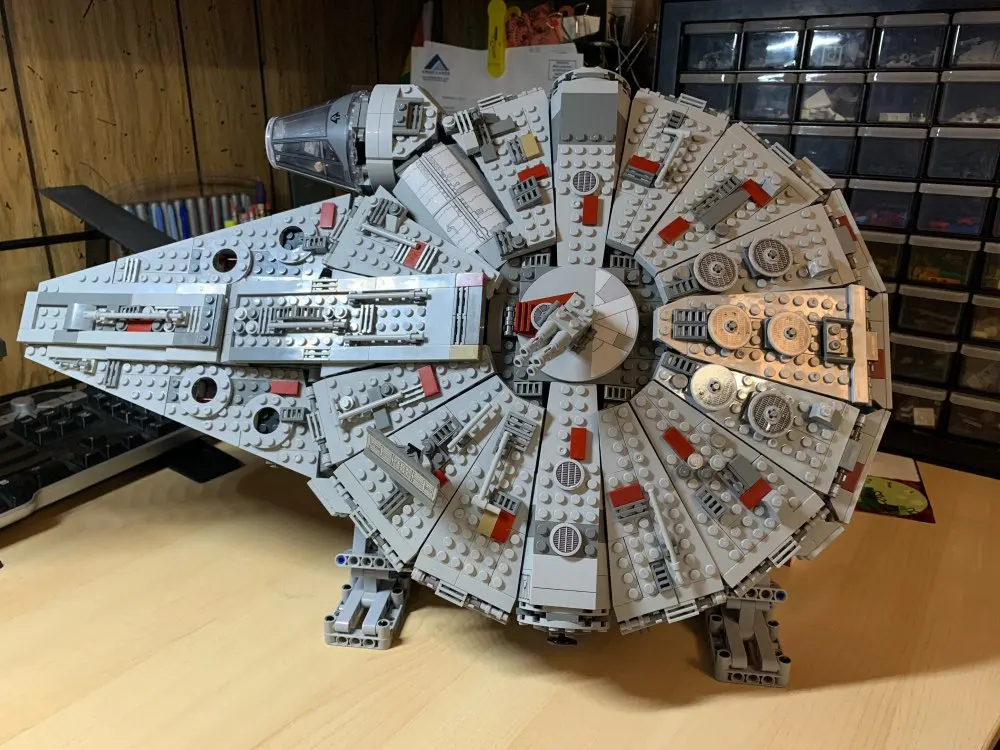 IN Stock 1351pcs Millennium Years Star Falcons Lando Calrissianwars Building Blocks Toys 79211
IN Stock 1351pcs Millennium Years Star Falcons Lando Calrissianwars Building Blocks Toys 79211