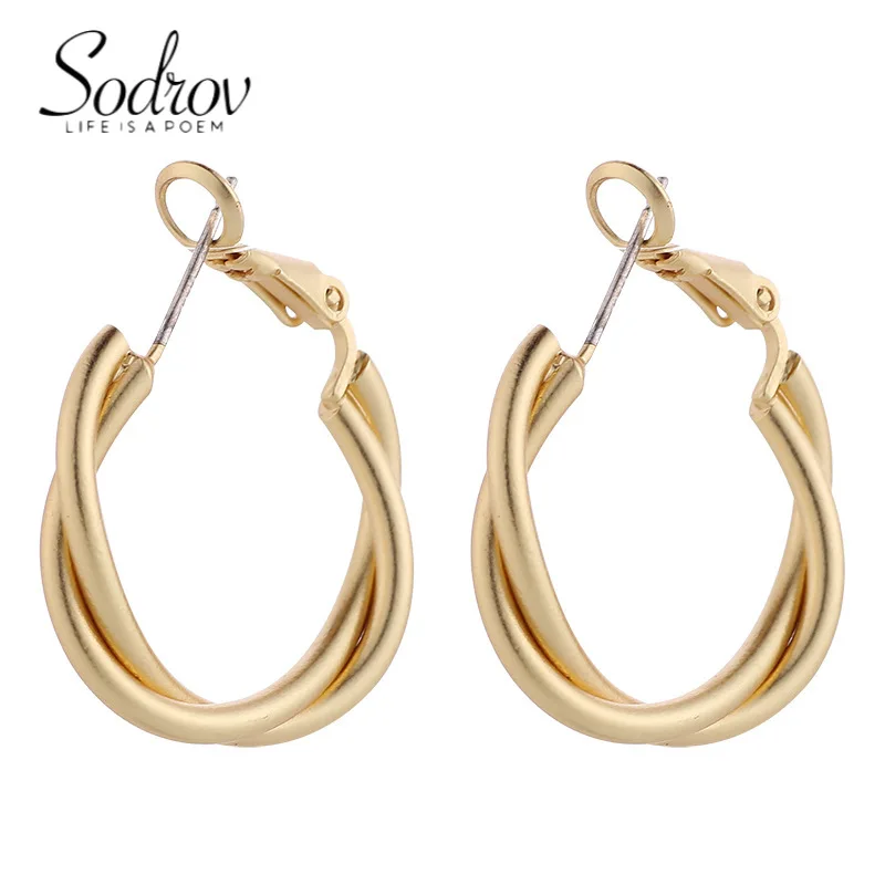 Korean Fashion Vintage Gold Earrings Women Jewelry 2021 Trend Jewelry Clip on Earrings Stud Earrings Gift Earring
Korean Fashion Vintage Gold Earrings Women Jewelry 2021 Trend Jewelry Clip on Earrings Stud Earrings Gift Earring