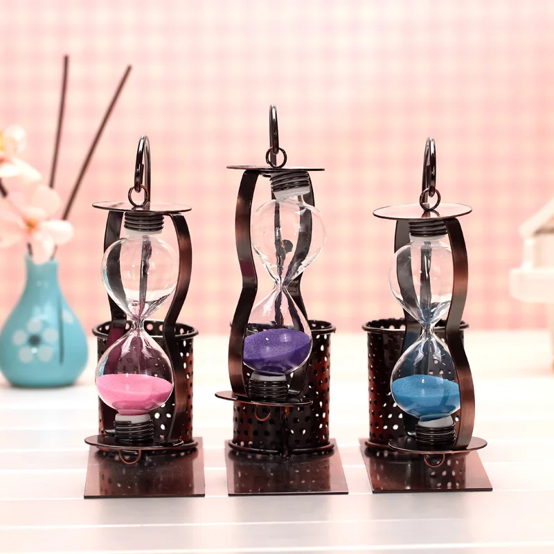 High Quality Handing Hourglass Metal Pen Holder Home Office School home Decoration
High Quality Handing Hourglass Metal Pen Holder Home Office School home Decoration