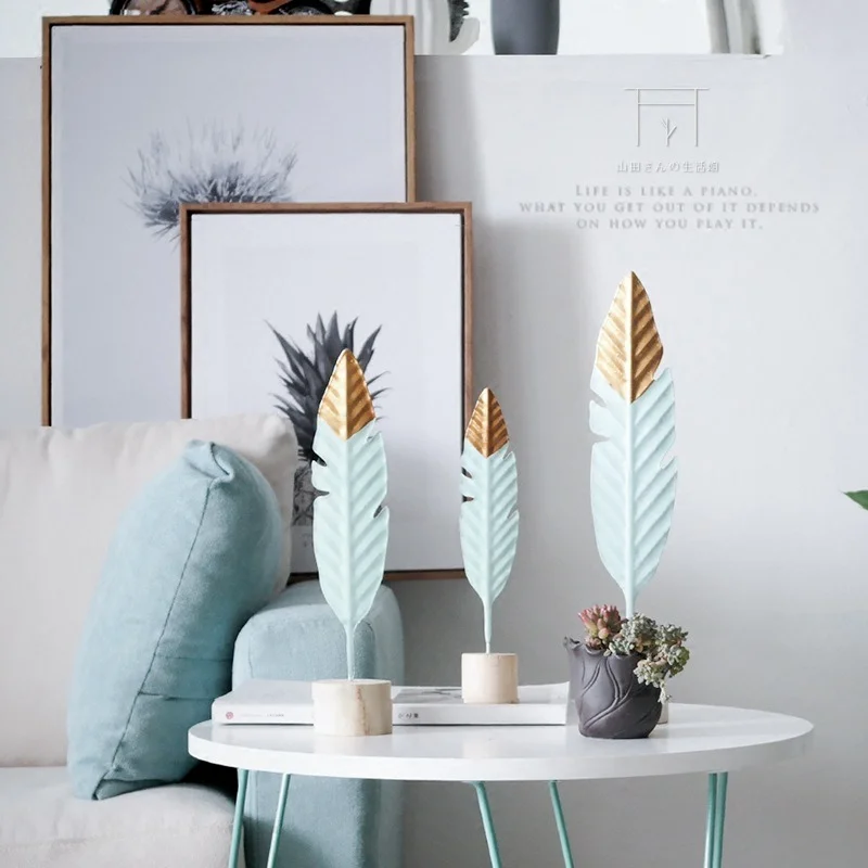 1pcs Modern Feather Wooden Decorations Table Fairy Garden Miniature Figurine Fashion Flamingo Home Decoration Accessories Easter
1pcs Modern Feather Wooden Decorations Table Fairy Garden Miniature Figurine Fashion Flamingo Home Decoration Accessories Easter