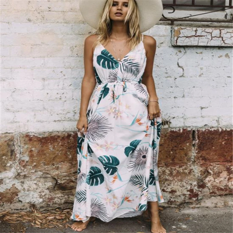 Woman summer plus size Sling dresses female oversized hedging dress women Robe lady Vestido female Hanging neck abito Kleid 
Woman summer plus size Sling dresses female oversized hedging dress women Robe lady Vestido female Hanging neck abito Kleid
