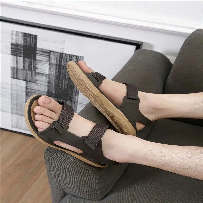 2022 New Men Sandals Summer Leisure Beach Holiday Sandals Men Shoes Outdoor Male Retro Comfortable Casual Sandals Men Sneakers 
2022 New Men Sandals Summer Leisure Beach Holiday Sandals Men Shoes Outdoor Male Retro Comfortable Casual Sandals Men Sneakers