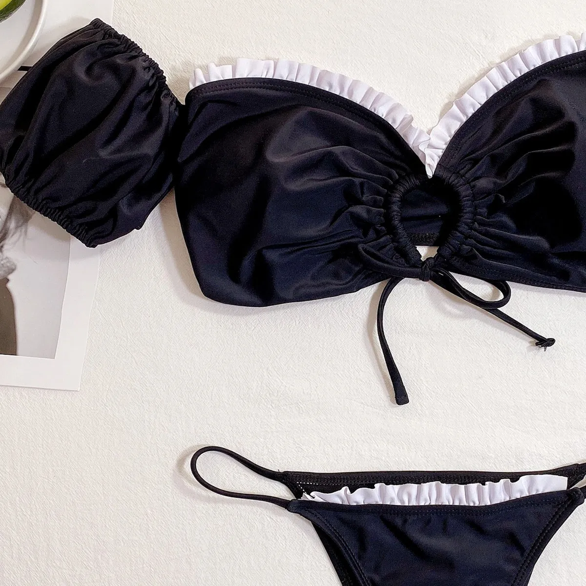 Women's 2 Piece Swimsuit Off Shoulder Short Sleeve Bandeau Black Bikini Maid Cosplay Separate Thong Swimwear Female Summer Suit
Women's 2 Piece Swimsuit Off Shoulder Short Sleeve Bandeau Black Bikini Maid Cosplay Separate Thong Swimwear Female Summer Suit