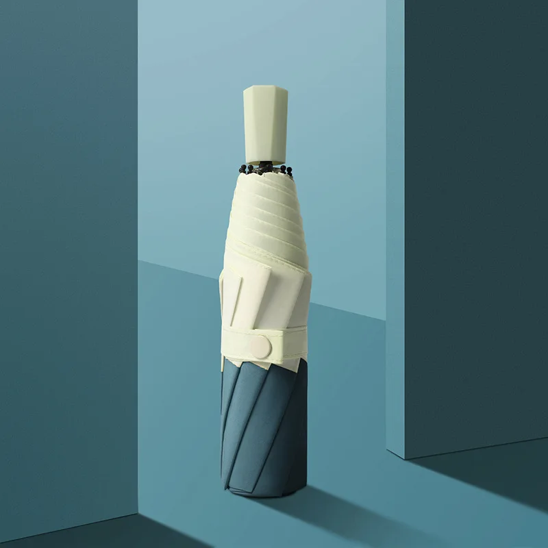 Новый Свежий складной зонт в три сложения зонт от солнца и Dual-Применение со складным зонтом в Корейском стиле креативный край реклама зонти...
Новый Свежий складной зонт в три сложения зонт от солнца и Dual-Применение со складным зонтом в Корейском стиле креативный край реклама зонти...