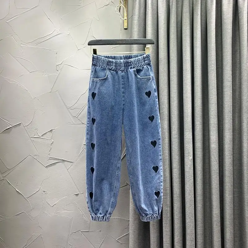 High Waist Jeans 2021 Spring Autumn Harem Pants Woman Denim Pants Cotton Loose Jeans Fashion Women's Nine-point Straight Pants
High Waist Jeans 2021 Spring Autumn Harem Pants Woman Denim Pants Cotton Loose Jeans Fashion Women's Nine-point Straight Pants