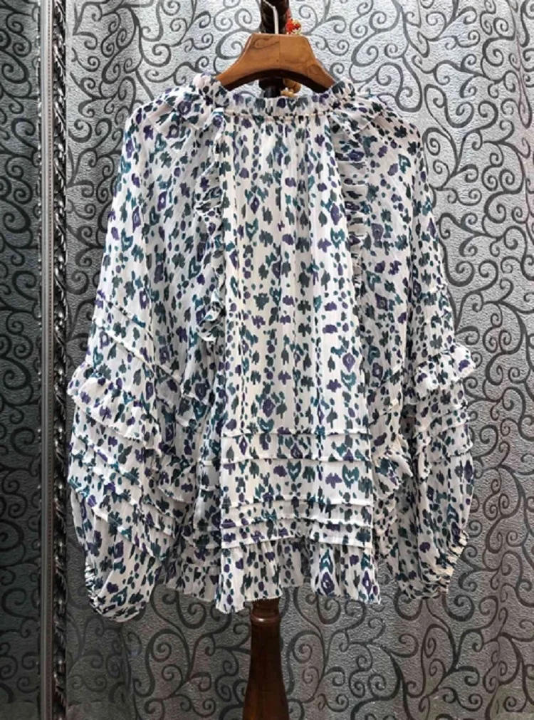 Top Quality Cotton Blouse 2020 Spring Summer Blouses Women Exquisite Prints Ruffle Patchwork Long Sleeve Casual Loose Tops
Top Quality Cotton Blouse 2020 Spring Summer Blouses Women Exquisite Prints Ruffle Patchwork Long Sleeve Casual Loose Tops