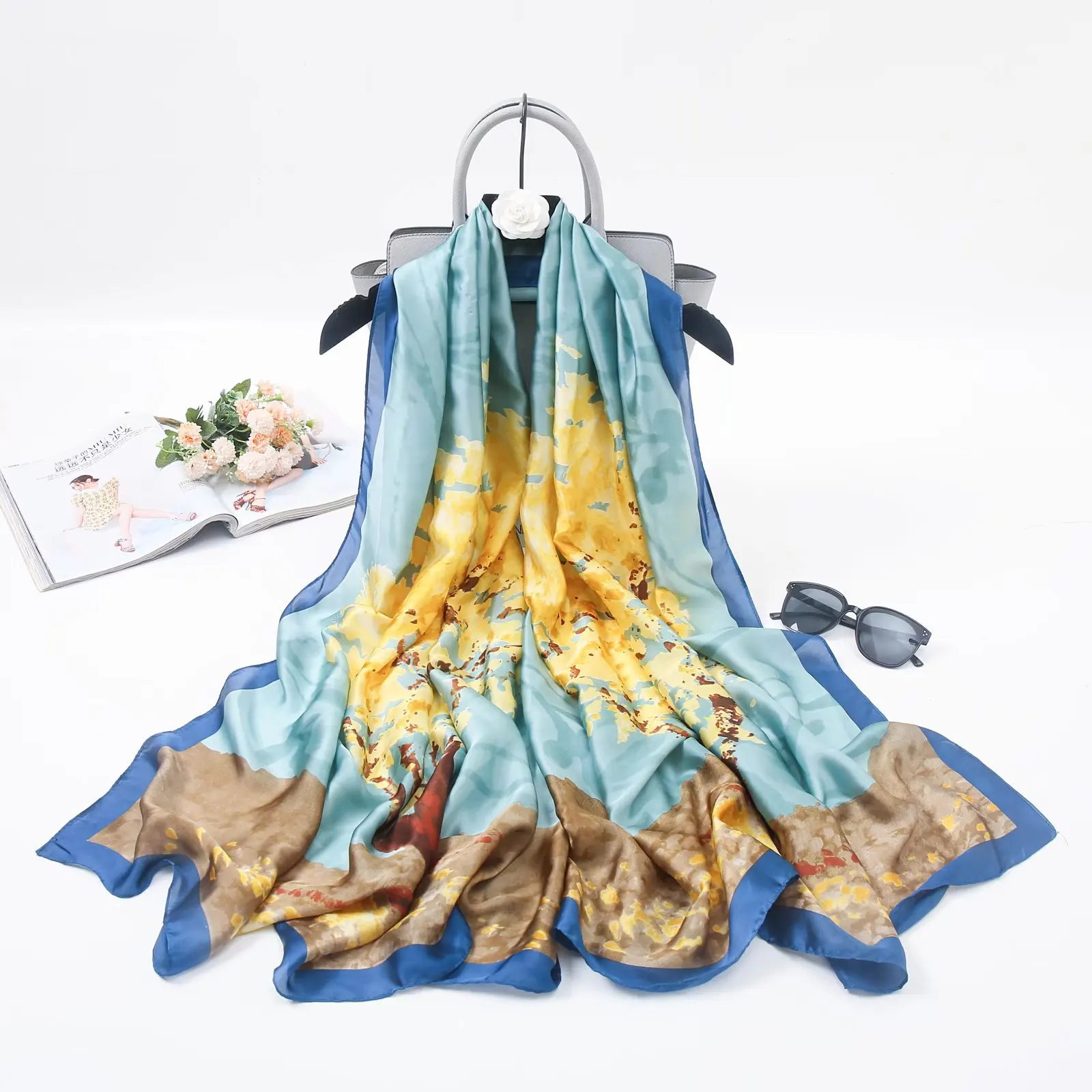 2022 Fashion Luxury Brand Yellow Ginkgo Biloba Floral Silk Shawl Scarf High Quality Print Turban Headband Wraps Foulard Hijab
2022 Fashion Luxury Brand Yellow Ginkgo Biloba Floral Silk Shawl Scarf High Quality Print Turban Headband Wraps Foulard Hijab