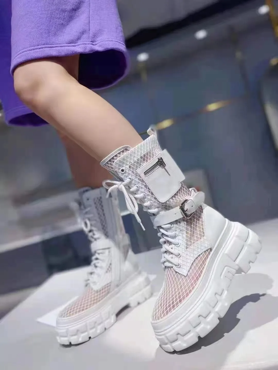 Women Summer Mesh Short Boots Platform High Heel Fashion Thick Bottom Shoes Sandals Breathable Mid-calf Hollow Cool Shoes New
Women Summer Mesh Short Boots Platform High Heel Fashion Thick Bottom Shoes Sandals Breathable Mid-calf Hollow Cool Shoes New