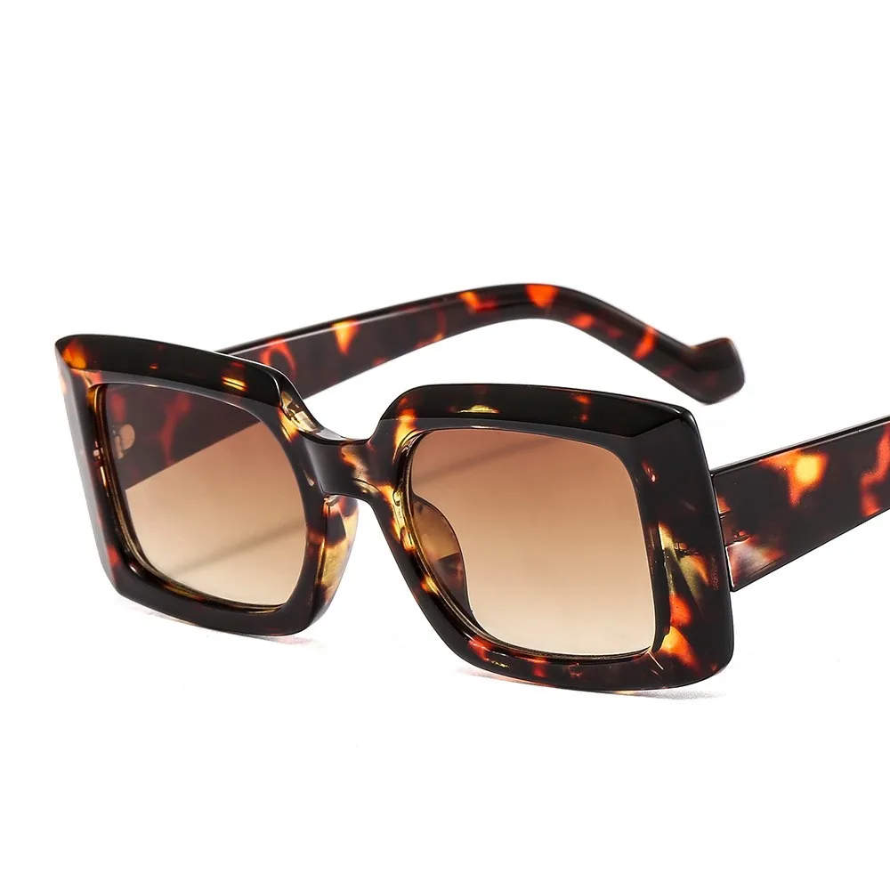 2021 Vintage square Fashion Sunglasses Women Brand Designer Fashion glasses Colorful Shades UV400 Men Sunglasses
2021 Vintage square Fashion Sunglasses Women Brand Designer Fashion glasses Colorful Shades UV400 Men Sunglasses