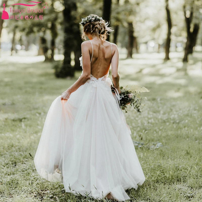 Bohemian 3D Flowers Wedding Dresses V-Neck Backless Boho Tulle Bridal Gowns Robe de soriee Chic Blush ZW238
Bohemian 3D Flowers Wedding Dresses V-Neck Backless Boho Tulle Bridal Gowns Robe de soriee Chic Blush ZW238