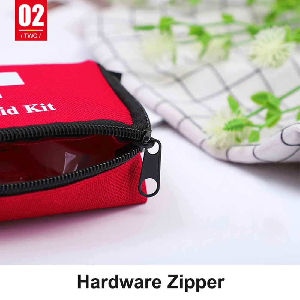 Portable First Aid Storage Bag Waterproof Mini Emergency Bag Outdoor Travel Survival Emergency Accessories
Portable First Aid Storage Bag Waterproof Mini Emergency Bag Outdoor Travel Survival Emergency Accessories