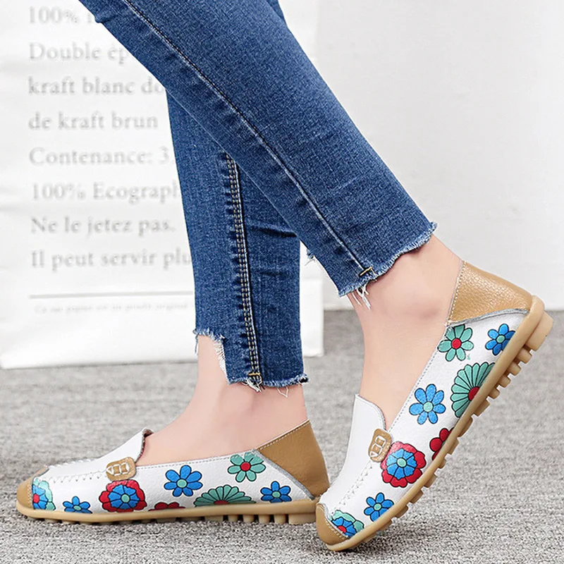 High Quality Leather Women Flats Spring Autumn Casual Shoes Woman Fashion Sneakers Ladies Casual Loafers Plus Size 35-44 Shoes
High Quality Leather Women Flats Spring Autumn Casual Shoes Woman Fashion Sneakers Ladies Casual Loafers Plus Size 35-44 Shoes