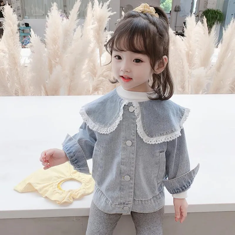 DFXD Toddler Kids Jackets For Girls 2020 Autumn Long Sleeve Lace Turn Down Collar Button Denim Coats Korean Girl Clothes 1-7Year 
DFXD Toddler Kids Jackets For Girls 2020 Autumn Long Sleeve Lace Turn Down Collar Button Denim Coats Korean Girl Clothes 1-7Year