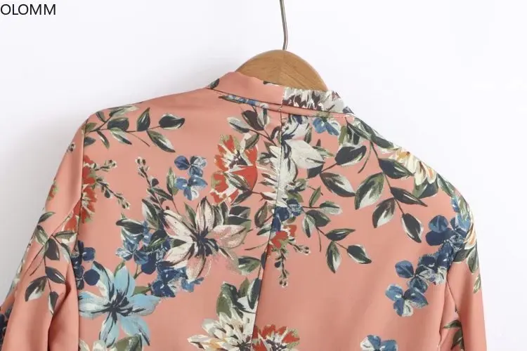 Summer casual women's jacket 2020 stylish elegant printed loose women's blazer Temperament Buttonless Feminine Coat
Summer casual women's jacket 2020 stylish elegant printed loose women's blazer Temperament Buttonless Feminine Coat