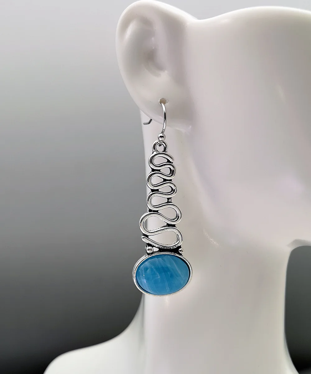 European and American Wave-Shaped Long Swinging Vintage Earrings Bohemian Blue Cloud Flower Opal Earrings Women's Jewelry
European and American Wave-Shaped Long Swinging Vintage Earrings Bohemian Blue Cloud Flower Opal Earrings Women's Jewelry
