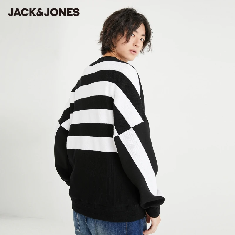 JackJones Men's Contrasting Stripes Drop-shoulder Sleeves Loose Fit Knit Sweater| 220424008
JackJones Men's Contrasting Stripes Drop-shoulder Sleeves Loose Fit Knit Sweater| 220424008