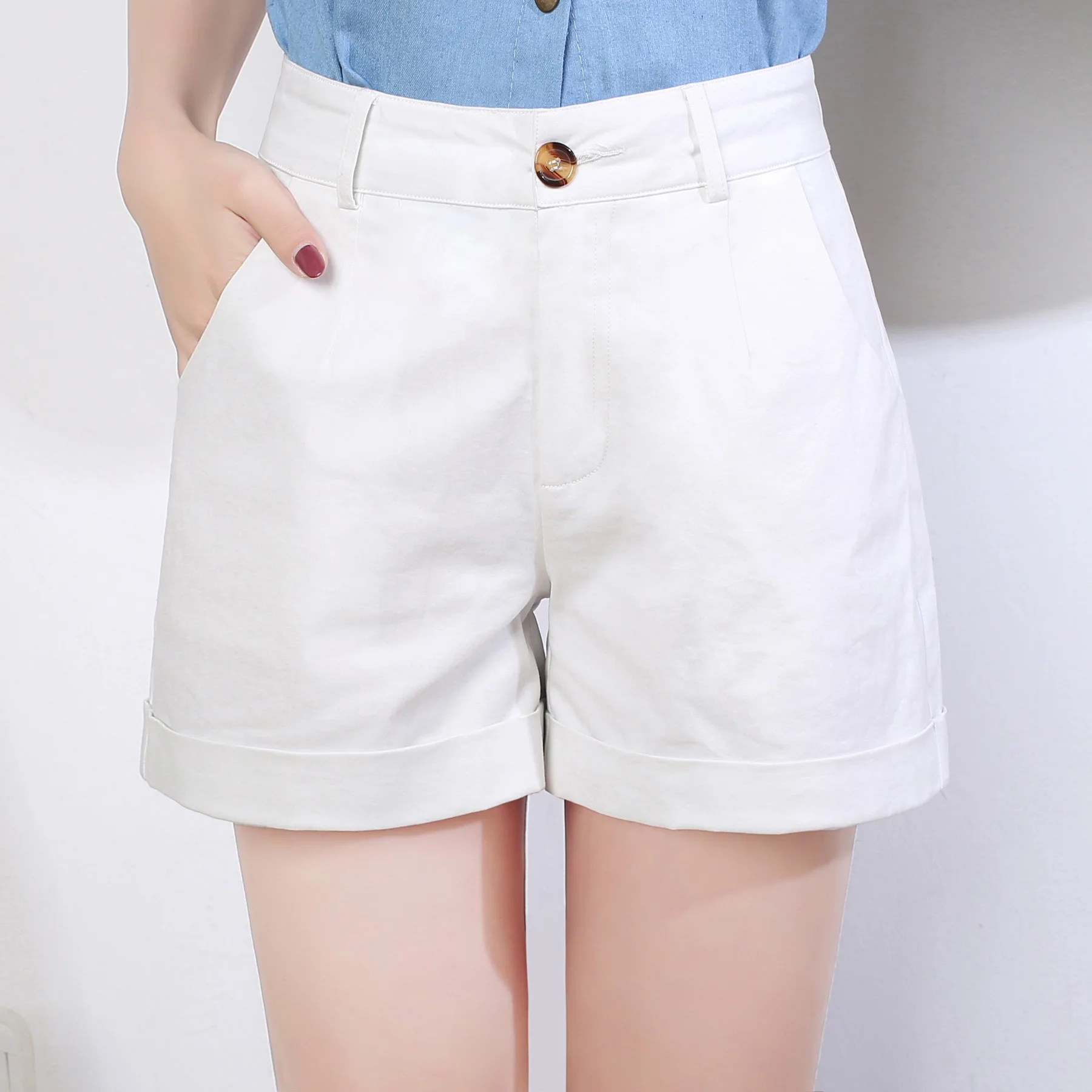 Elegant Solid Mid Waist Women Cotton Shorts Spring Summer Pockets Zipper Shorts Office Lady Fashion Female Shorts Casual 2021
Elegant Solid Mid Waist Women Cotton Shorts Spring Summer Pockets Zipper Shorts Office Lady Fashion Female Shorts Casual 2021
