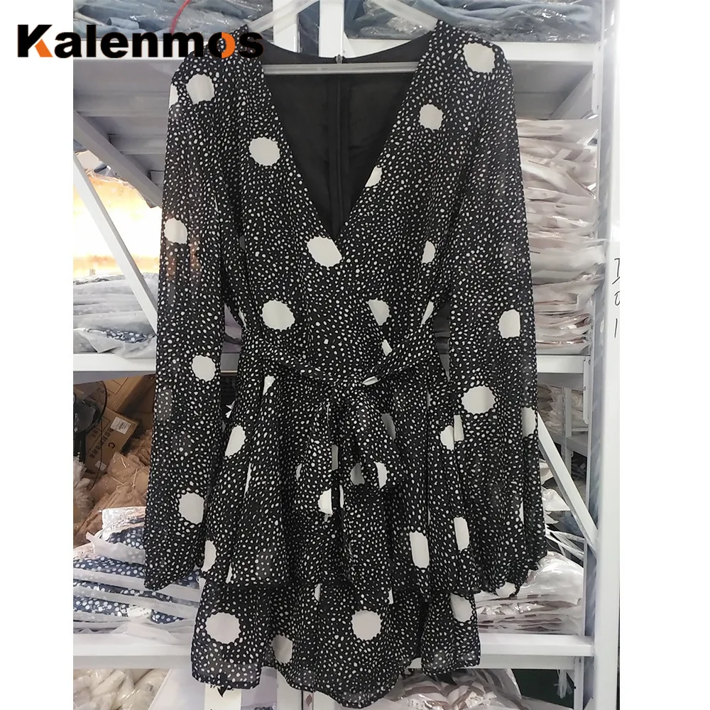 Playsuits Women Spring Sexy V-neck Mini Club Summer Party Club Woman Korean Japan Bodysuits Streetwear Francais Jumpsuits 
Playsuits Women Spring Sexy V-neck Mini Club Summer Party Club Woman Korean Japan Bodysuits Streetwear Francais Jumpsuits