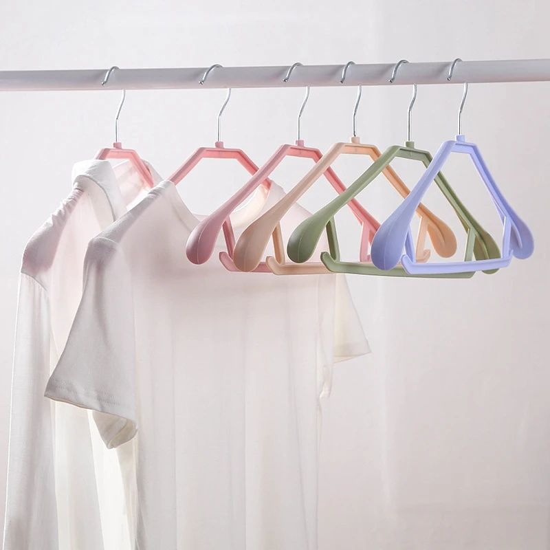 Color Portable Hanger Coat Hanger Household Wardrobe Outdoor Large Drying Rack Household PP Hanger 
Color Portable Hanger Coat Hanger Household Wardrobe Outdoor Large Drying Rack Household PP Hanger