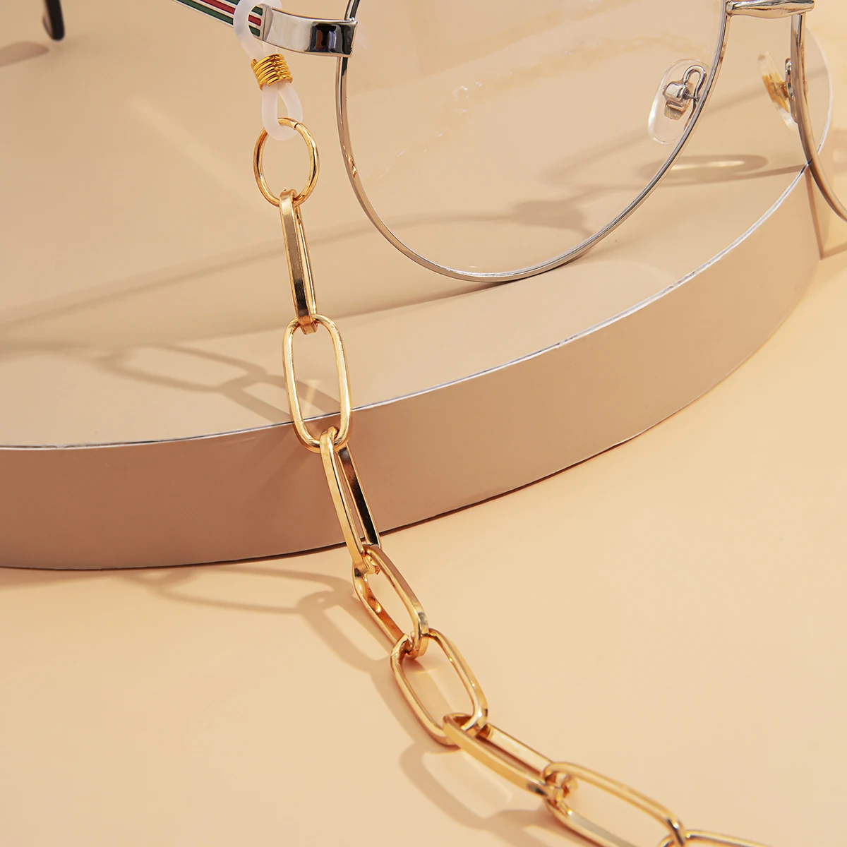 Punk Aluminum Glasses Chain Lanyards Matte Metal Link Chain for Women Men Reading Eyeglasses Chain Cord Holder Rope Neck Straps
Punk Aluminum Glasses Chain Lanyards Matte Metal Link Chain for Women Men Reading Eyeglasses Chain Cord Holder Rope Neck Straps