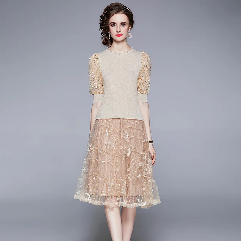 Squeined Beading Two Piece Set Women O-Neck Apricot Shirts + Elastic Waist Skirts Set Tracksuit Luxury Elegant Outfits C638
Squeined Beading Two Piece Set Women O-Neck Apricot Shirts + Elastic Waist Skirts Set Tracksuit Luxury Elegant Outfits C638