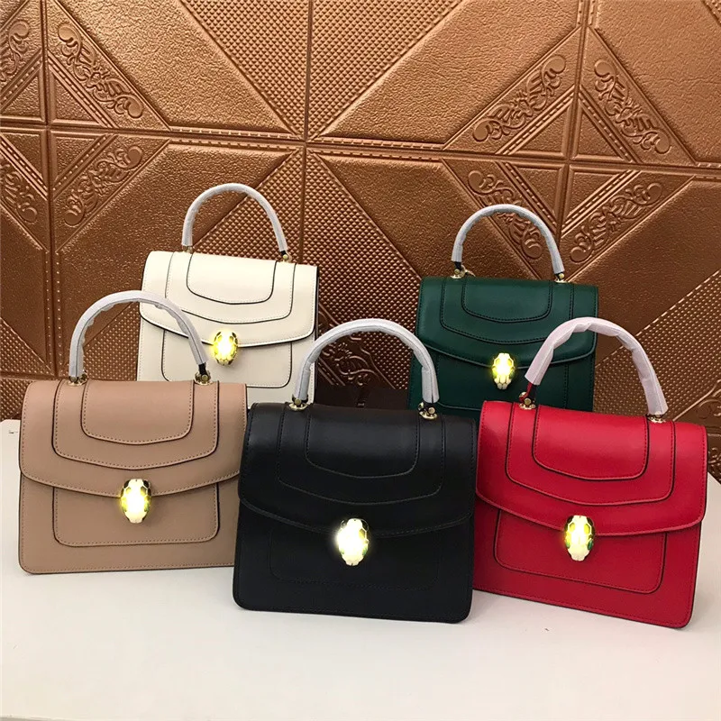 Bvl 2021 womens bag Serpenti Forever collection Enamel snake head flip chain one shoulder bag
Bvl 2021 womens bag Serpenti Forever collection Enamel snake head flip chain one shoulder bag