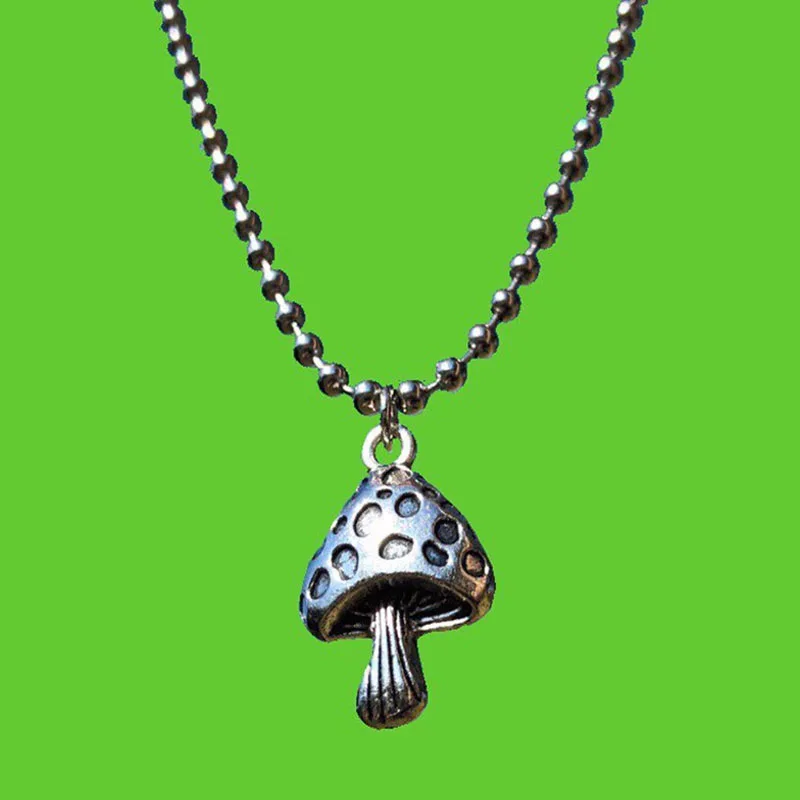 Harajuku Mushroom Metal Pendant Necklace For Women Men Plant Vintage Punk Cool Choker Necklace Fashion Statement Jewelry Novelty
Harajuku Mushroom Metal Pendant Necklace For Women Men Plant Vintage Punk Cool Choker Necklace Fashion Statement Jewelry Novelty