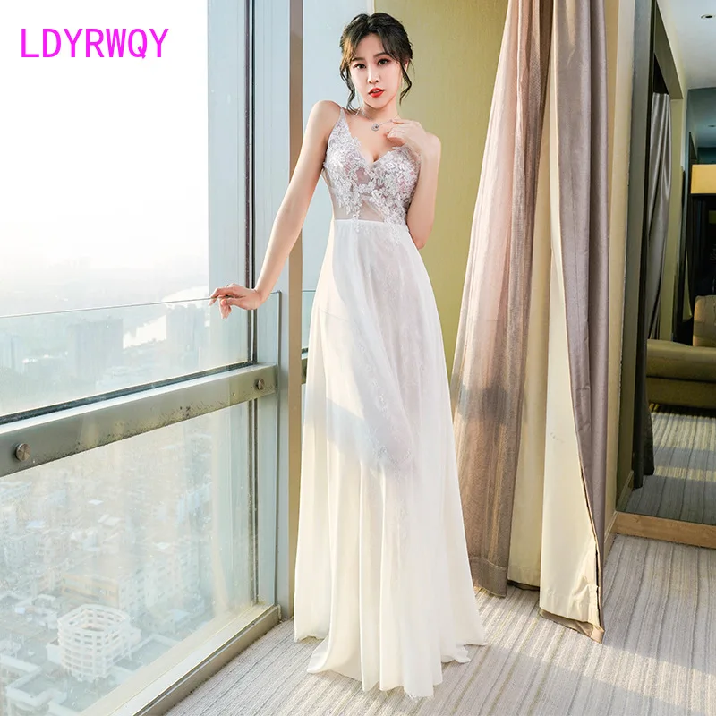 LDYRWQY 2021 version chiffon slit lace sexy V-neck backless fashion dress Polyester Office Lady
LDYRWQY 2021 version chiffon slit lace sexy V-neck backless fashion dress Polyester Office Lady