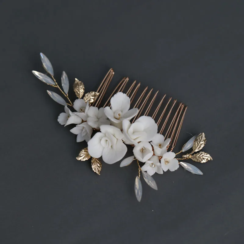 SLBRIDAL Golden Crystal Rhinestone Pearls Ceramic Flower Bridal Hair Comb Wedding Hair Accessories Bridesmaids Women Jewelry
SLBRIDAL Golden Crystal Rhinestone Pearls Ceramic Flower Bridal Hair Comb Wedding Hair Accessories Bridesmaids Women Jewelry