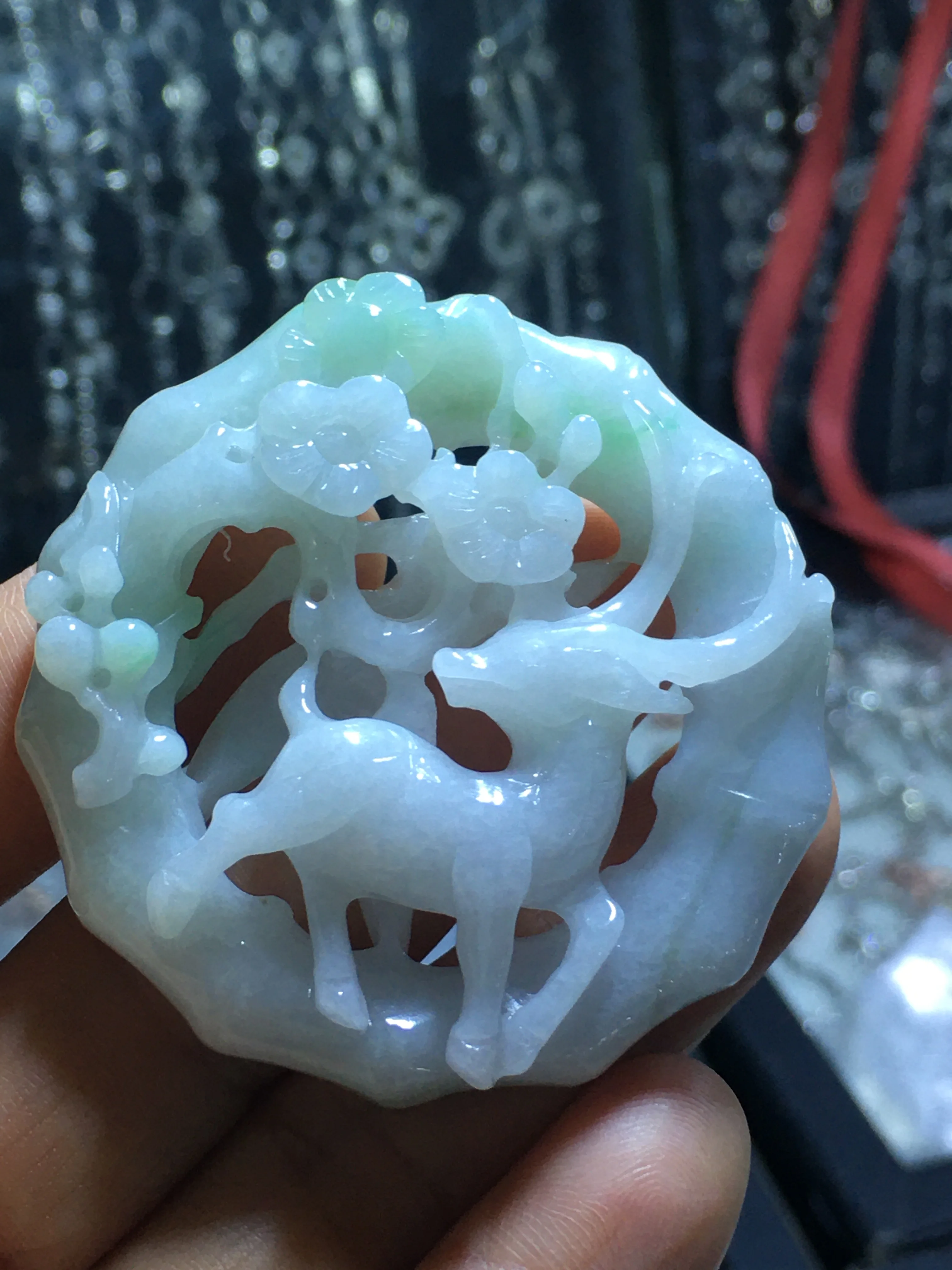 Natural Myanmar jade A HandCarved deer jadeite jade green jade pendant jade necklace pendants jewelry necklaces
Natural Myanmar jade A HandCarved deer jadeite jade green jade pendant jade necklace pendants jewelry necklaces