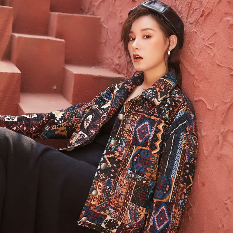 Fashion Jacket Women Printed Brocade Short Jacket Straight Loose Tweed Coat Chaqueta Cuadros Mujer Spring Ladies Tops clothing
Fashion Jacket Women Printed Brocade Short Jacket Straight Loose Tweed Coat Chaqueta Cuadros Mujer Spring Ladies Tops clothing