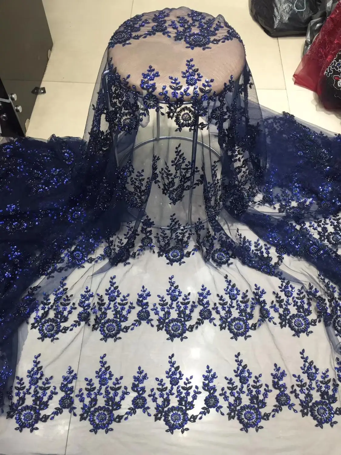 luxury style 5yards african net tulle lace fabric with beads tube beautiful african mesh lace for dress YAYUEJA081
luxury style 5yards african net tulle lace fabric with beads tube beautiful african mesh lace for dress YAYUEJA081
