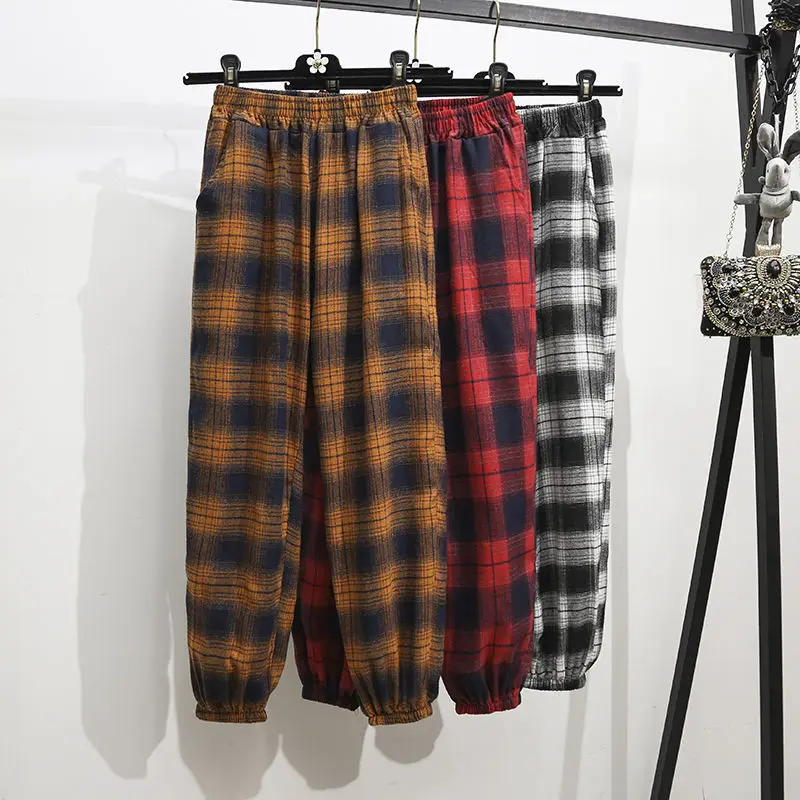 2022 Winter and Spring Women Vintage Pants Female Plaid Cotton Linen Causal Bloomers Pants Lady Casual High Waist Trousers H136
2022 Winter and Spring Women Vintage Pants Female Plaid Cotton Linen Causal Bloomers Pants Lady Casual High Waist Trousers H136