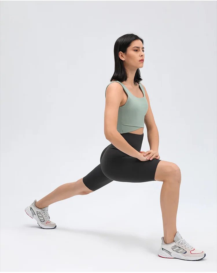 Summer New Style Invisible-breasted Nude Sports Five-point Pants, High-waisted Abdomen, Slim-fit, Stretchy Hip Yoga Pants
Summer New Style Invisible-breasted Nude Sports Five-point Pants, High-waisted Abdomen, Slim-fit, Stretchy Hip Yoga Pants