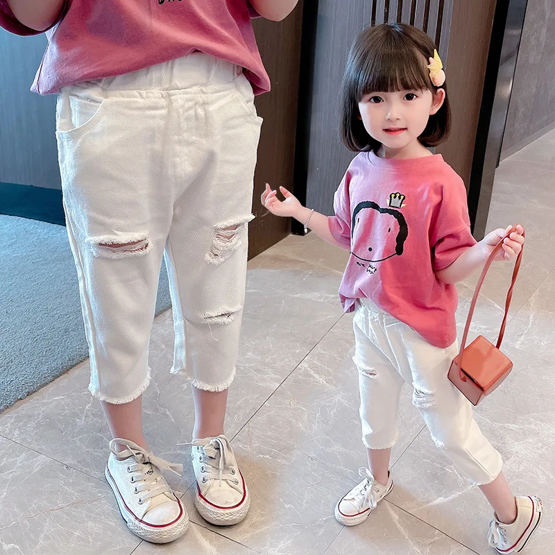 Baby Girl Summer Pants New Fashion Children's Clothing Foreign Style Little Girl White Hole Denim Cropped Pants KF1050
Baby Girl Summer Pants New Fashion Children's Clothing Foreign Style Little Girl White Hole Denim Cropped Pants KF1050