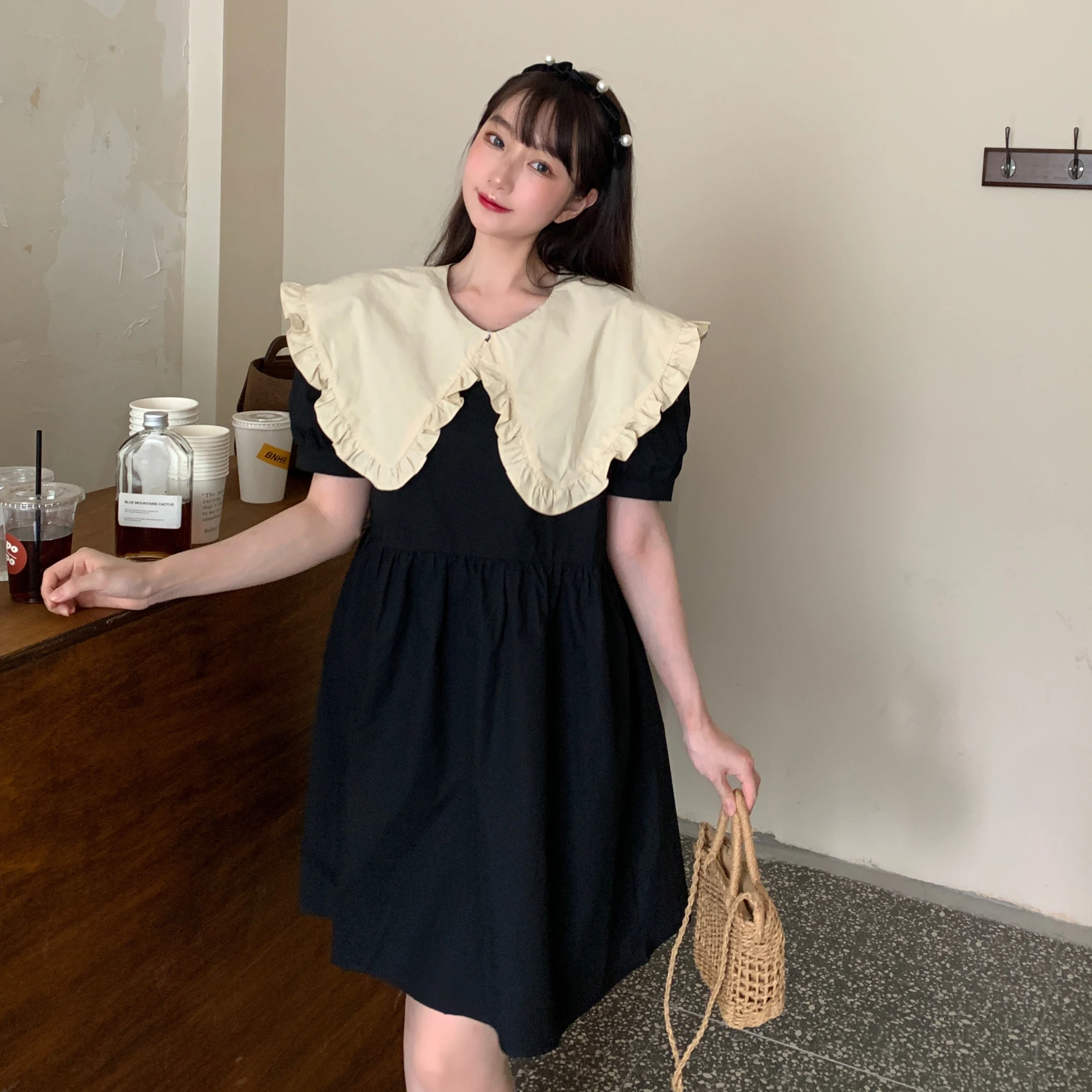 Sweet Cute Kawaii Girls Lolita Dress Princess Maid Vintage Ruffles Dresses Puff Sleeve Black Pink Green Women Dress Doll Collar
Sweet Cute Kawaii Girls Lolita Dress Princess Maid Vintage Ruffles Dresses Puff Sleeve Black Pink Green Women Dress Doll Collar