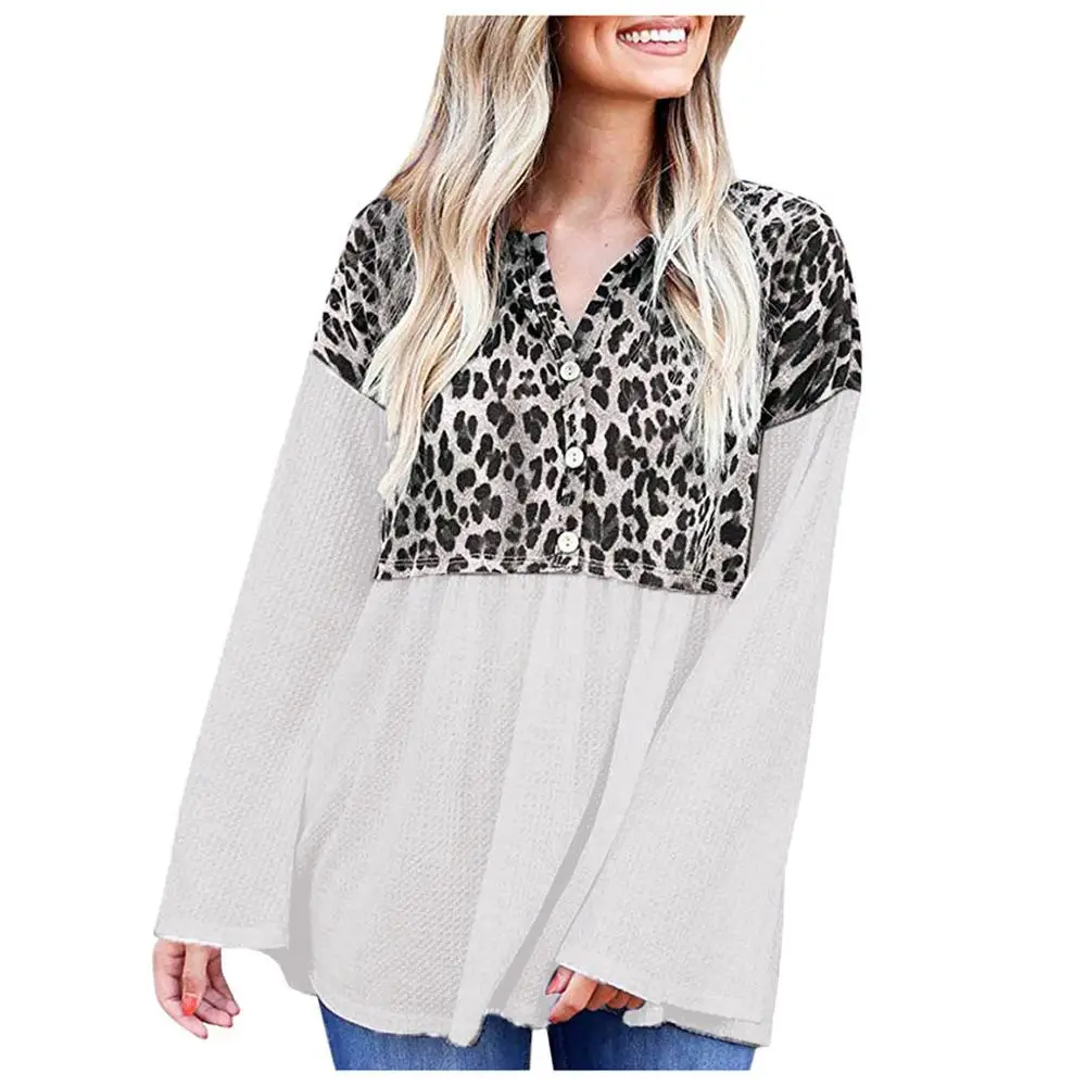 Women's Fashion Loose Stitching Knit Long-sleeved Shirt 2019 New Elegant Stitching Leopard Button Knit Pullover
Women's Fashion Loose Stitching Knit Long-sleeved Shirt 2019 New Elegant Stitching Leopard Button Knit Pullover