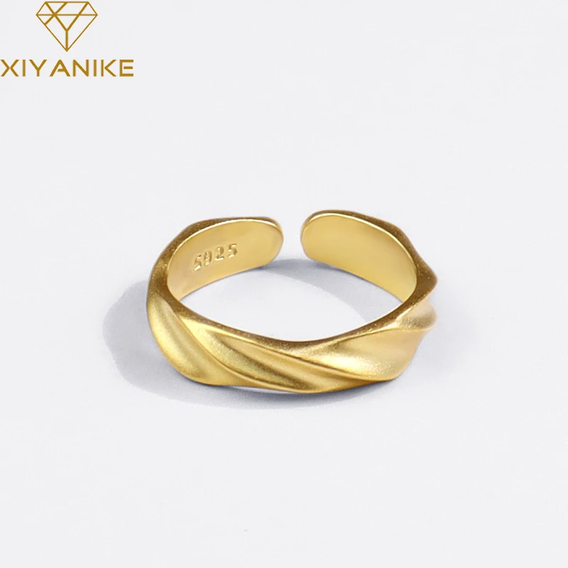 XIYANIKE Silver Color New Fashion Wave Pattern Frosted Ring Simple All-match Opening Romantic Party Jewelry Dropshipping
XIYANIKE Silver Color New Fashion Wave Pattern Frosted Ring Simple All-match Opening Romantic Party Jewelry Dropshipping