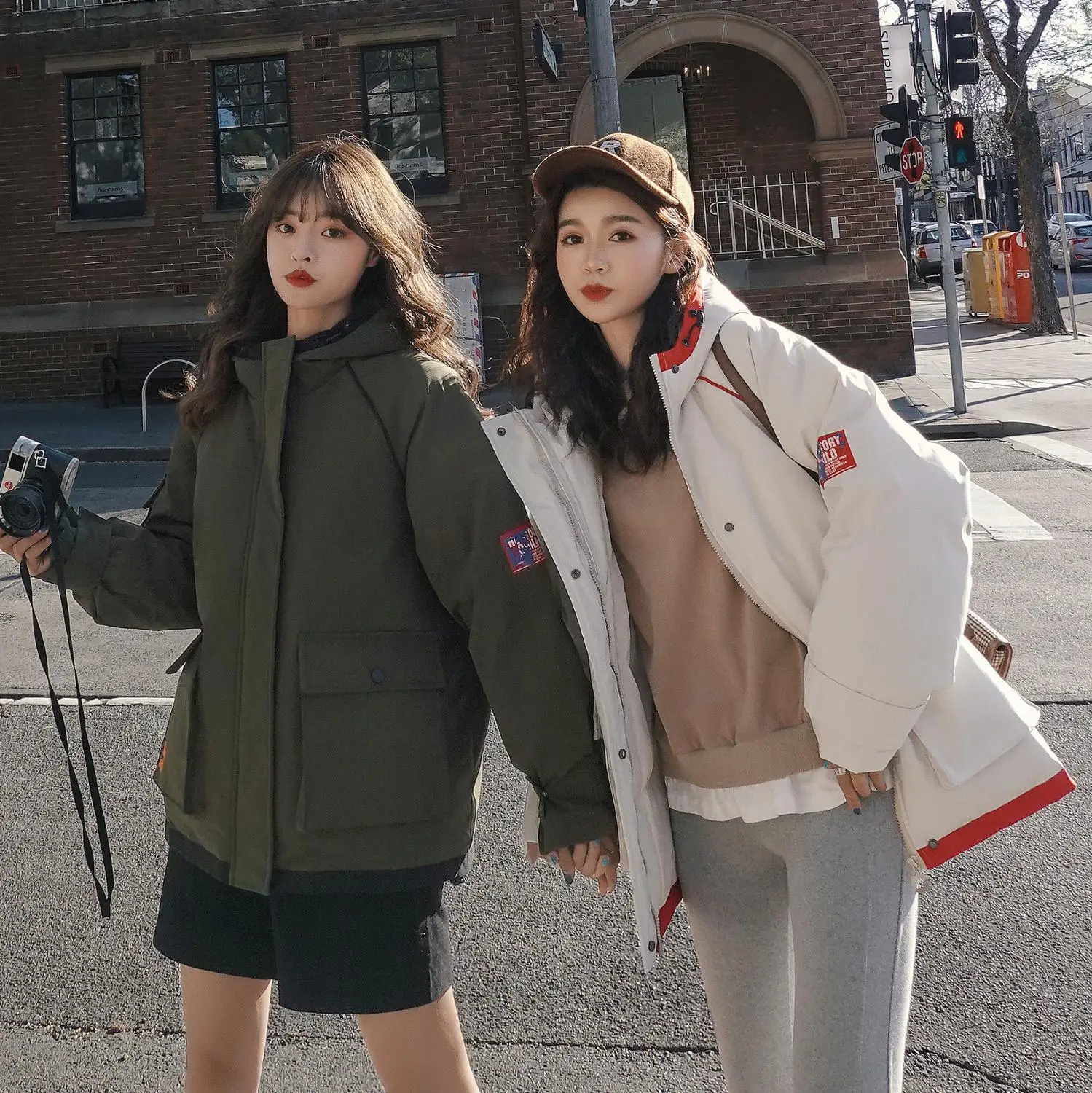 TripleLeaf Contrasting Color Work Clothes Cotton-Padded Jacket Winter New Fashion All-Match Hooded Cotton Jacket Women
TripleLeaf Contrasting Color Work Clothes Cotton-Padded Jacket Winter New Fashion All-Match Hooded Cotton Jacket Women