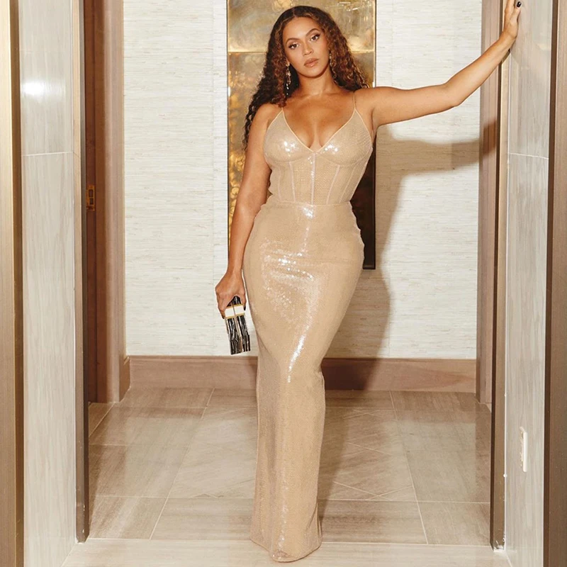 Summer Sexy Sequined Dress 2020 New Spaghetti Strap V-Neck Bodycon Beige Fashion Celebrity Party Vestidos Women Long Maxi Dress
Summer Sexy Sequined Dress 2020 New Spaghetti Strap V-Neck Bodycon Beige Fashion Celebrity Party Vestidos Women Long Maxi Dress