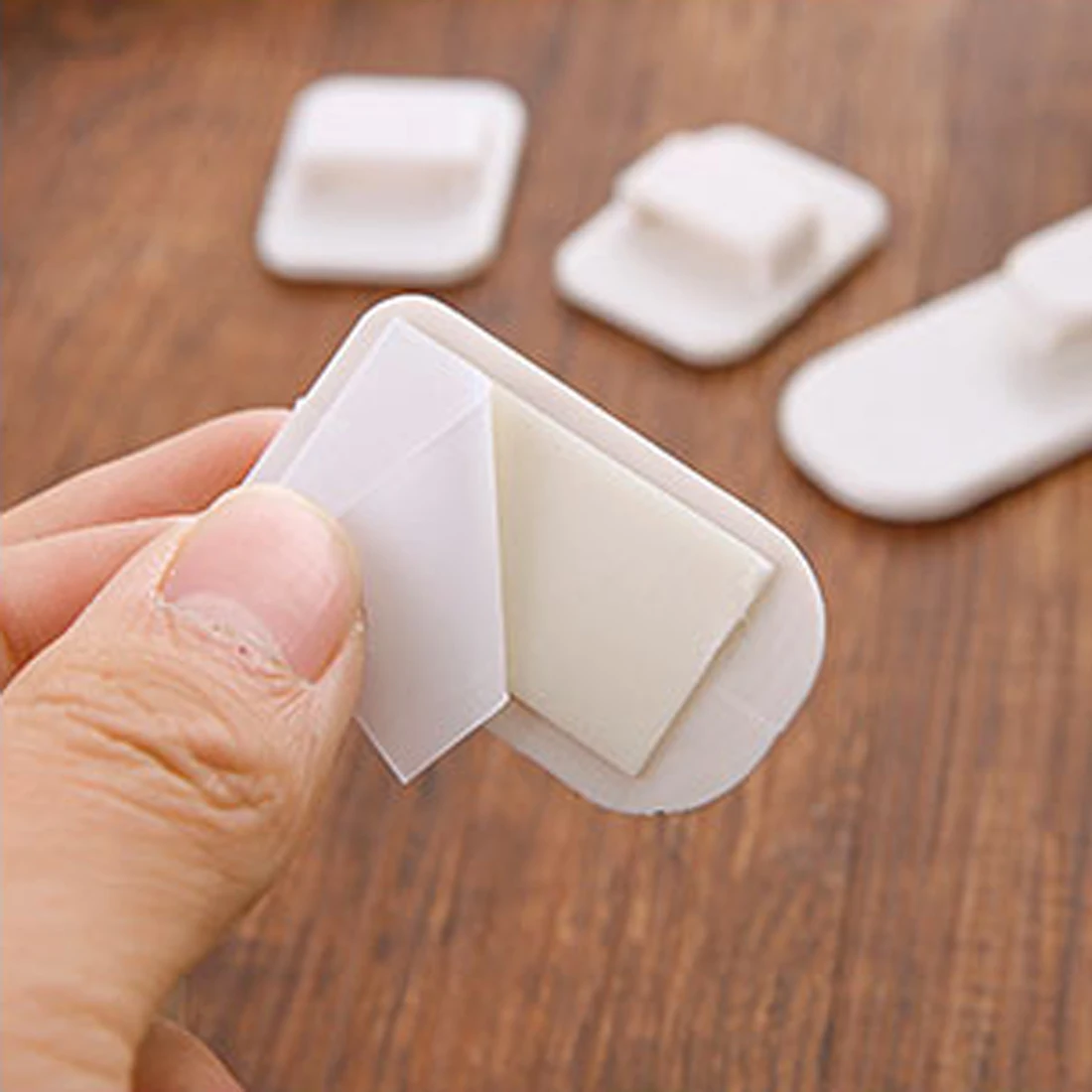 Hot Sale 4pcs/set Wall Storage Organization Remote Control Holder Adhesive Tape Hanger Sticky Hook Set
Hot Sale 4pcs/set Wall Storage Organization Remote Control Holder Adhesive Tape Hanger Sticky Hook Set