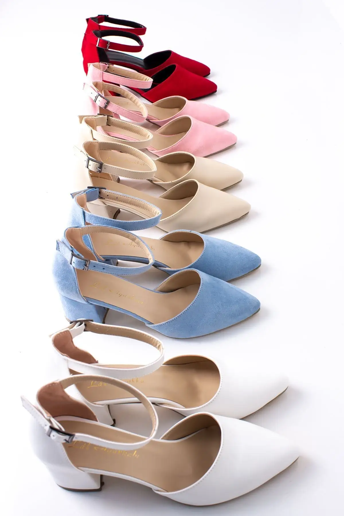 2021 Ladies Pumps Mrs. heeled shoes-white New Fashion Elegant Stylish Lady Hot Party Designer Women Pumps Shoes
2021 Ladies Pumps Mrs. heeled shoes-white New Fashion Elegant Stylish Lady Hot Party Designer Women Pumps Shoes