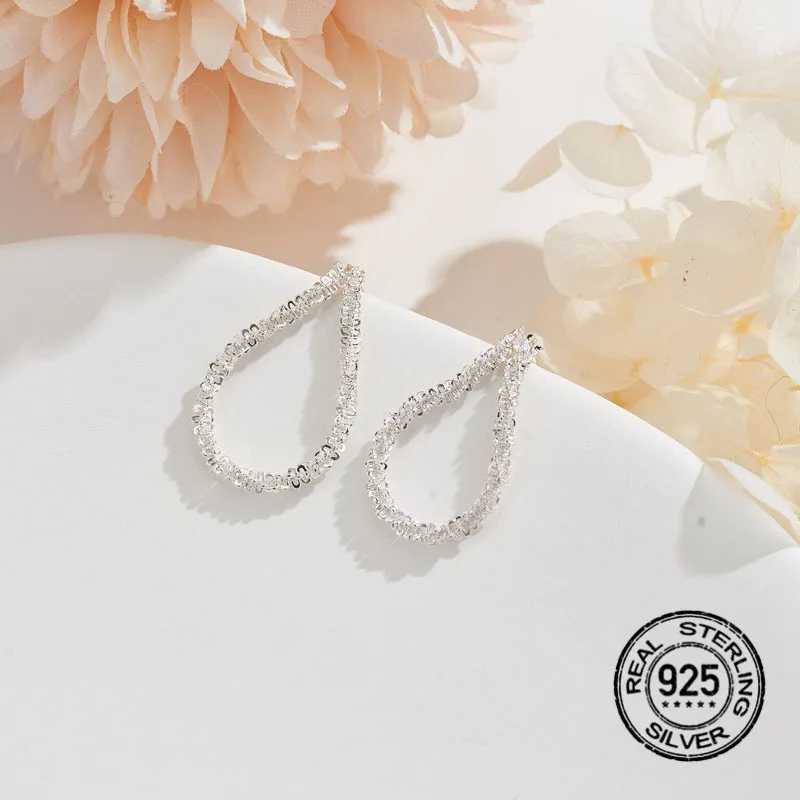 Серьги с кисточками S925 серебряные серьги для женщин, новинка, простая и стильная обувь; Лидер продаж; Женская обувь в Корейском стиле, модная... 
Серьги с кисточками S925 серебряные серьги для женщин, новинка, простая и стильная обувь; Лидер продаж; Женская обувь в Корейском стиле, модная...